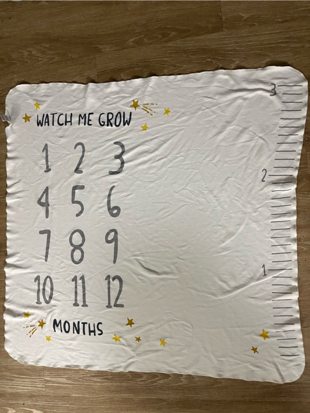 Watch Me Grow Milestone Baby Blanket in White & Gray with Gold Stars